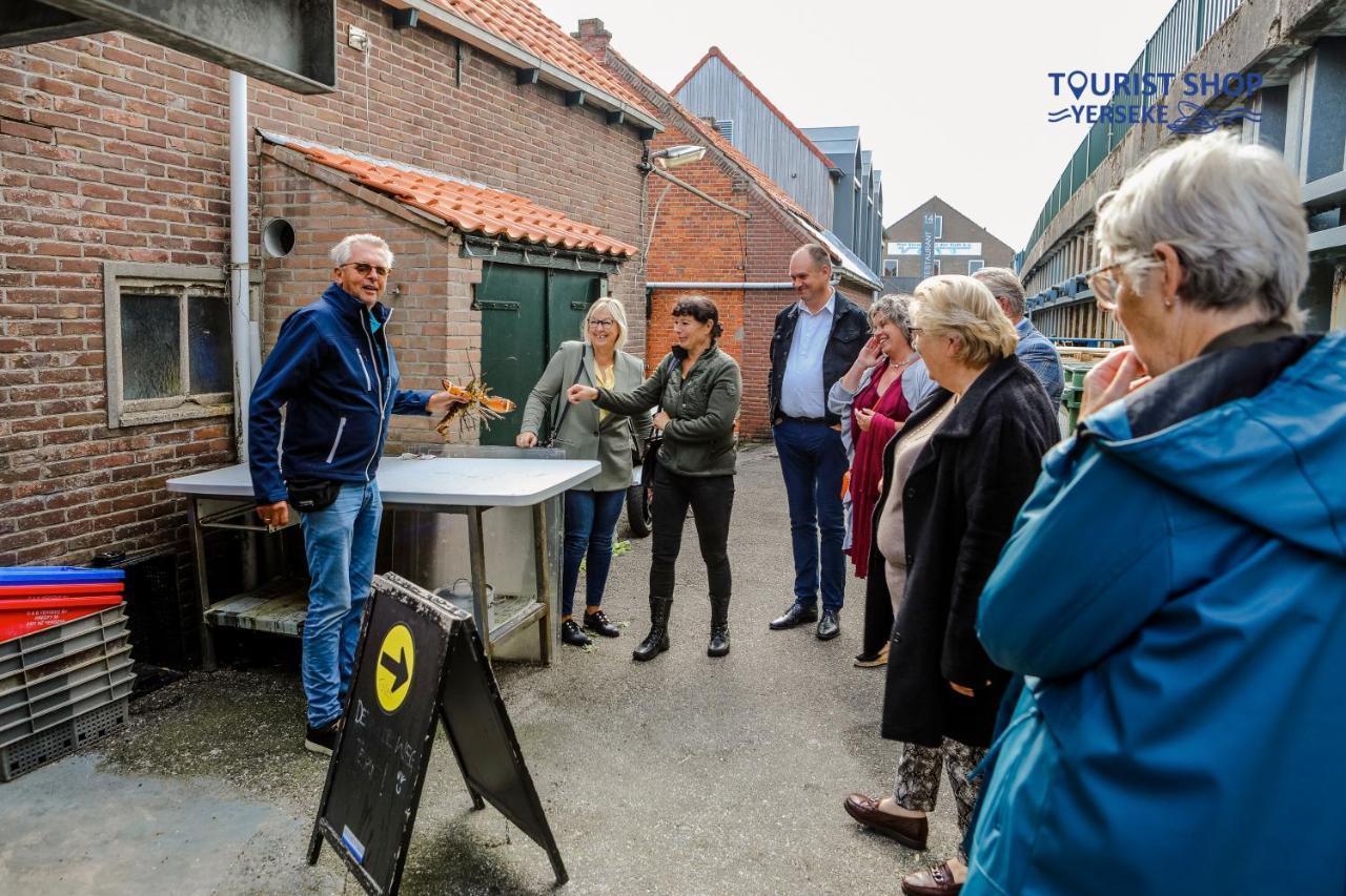 Landelijk Gelegen Familieboerderij Villa Oudelande Exterior foto